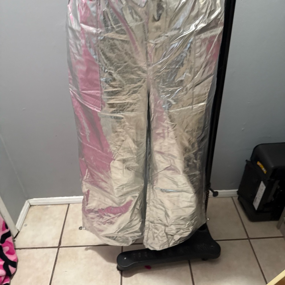 Silver Straight Leg Women Jeans - Picture 1 of 5